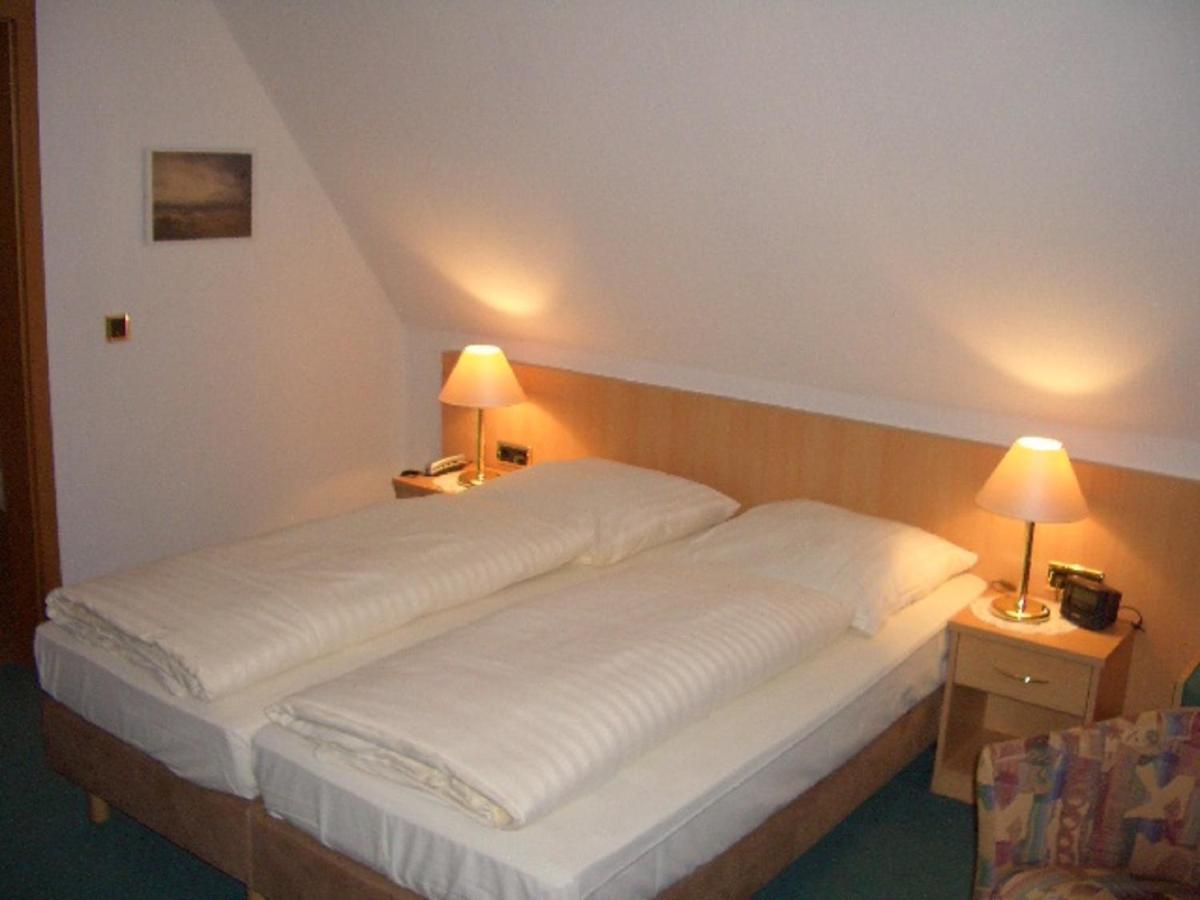 Hotel Ohrberg Hamelin Bagian luar foto